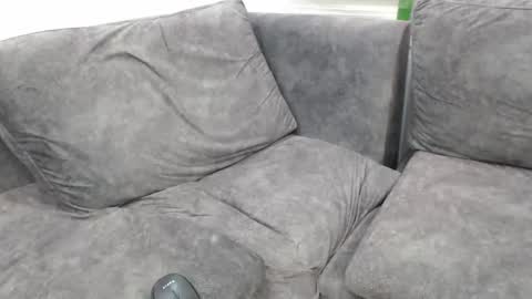 Snapshot of dirtyybooyy77 chatting on 10-21-25, 05:57 dirtyybooyy77 online show from 10-21-25, 05:57