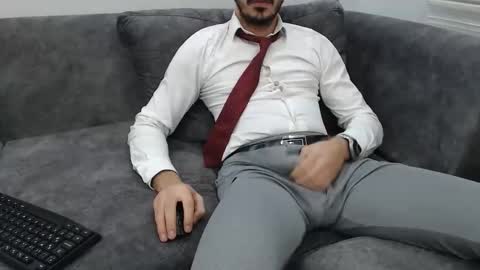 dirtyybooyy77 online show from 01-09-26, 11:39