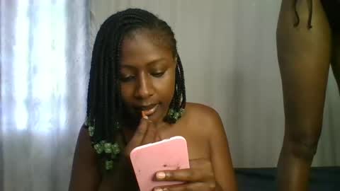 Snapshot of disah_002 chatting on 03-18-26, 09:45 disah_002 online show from 03-18-26, 09:45