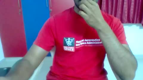 discreet_lotus online show from 09-30-25, 04:34