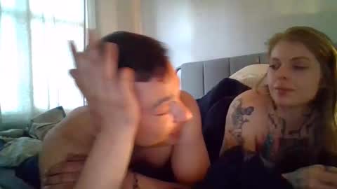 disfrutocouple online show from 04-28-26, 05:23