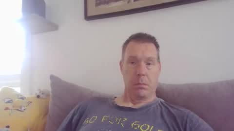 Snapshot of disney0988 chatting on 10-31-25, 07:53 disney0988 online show from 10-31-25, 07:53