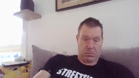 Snapshot of disney0988 chatting on 01-06-26, 09:13 disney0988 online show from 01-06-26, 09:13