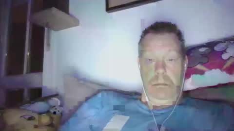 Snapshot of disney0988 chatting on 03-08-26, 04:27 disney0988 online show from 03-08-26, 04:27