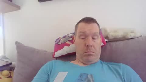 Snapshot of disney0988 chatting on 04-02-26, 08:12 disney0988 online show from 04-02-26, 08:12