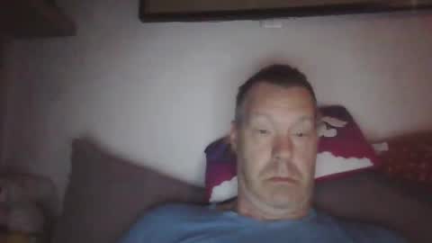 Snapshot of disney0988 chatting on 04-05-26, 02:42 disney0988 online show from 04-05-26, 02:42