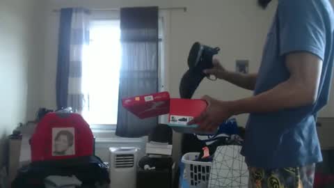 Snapshot of disr3sp3ctfully_dipp3d chatting on 12-01-24, 04:29 Your Best Worst Nightmare online show from 12-01-24, 04:29