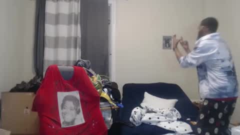 Snapshot of disr3sp3ctfully_dipp3d chatting on 01-06-25, 12:16 Your Best Worst Nightmare online show from 01-06-25, 12:16