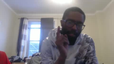 Snapshot of disr3sp3ctfully_dipp3d chatting on 01-06-25, 10:05 Your Best Worst Nightmare online show from 01-06-25, 10:05