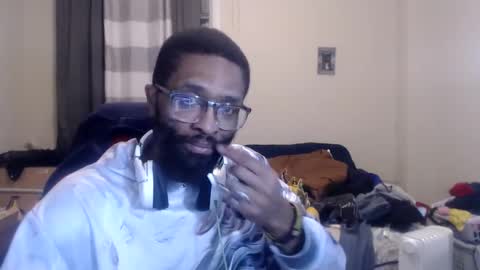 Snapshot of disr3sp3ctfully_dipp3d chatting on 01-25-25, 09:04 Your Best Worst Nightmare online show from 01-25-25, 09:04