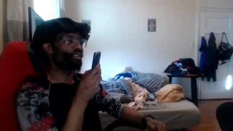 Snapshot of disr3sp3ctfully_dipp3d chatting on 03-11-25, 02:07 Your Best Worst Nightmare online show from 03-11-25, 02:07