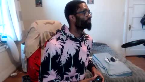 Snapshot of disr3sp3ctfully_dipp3d chatting on 10-01-25, 12:33 Your Best Worst Nightmare online show from 10-01-25, 12:33