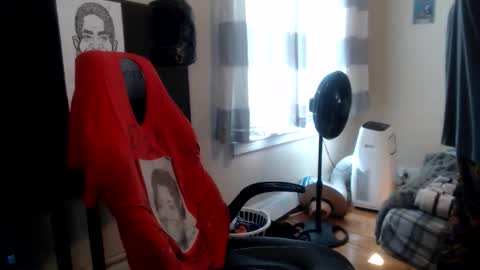 Snapshot of disr3sp3ctfully_dipp3d chatting on 10-20-25, 05:35 Your Best Worst Nightmare online show from 10-20-25, 05:35