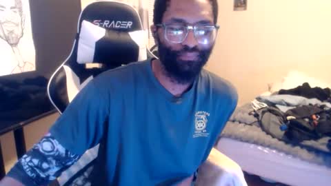 Snapshot of disr3sp3ctfully_dipp3d chatting on 10-28-25, 11:25 Your Best Worst Nightmare online show from 10-28-25, 11:25