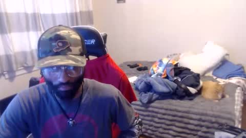 Snapshot of disr3sp3ctfully_dipp3d chatting on 03-18-26, 01:14 Your Best Worst Nightmare online show from 03-18-26, 01:14