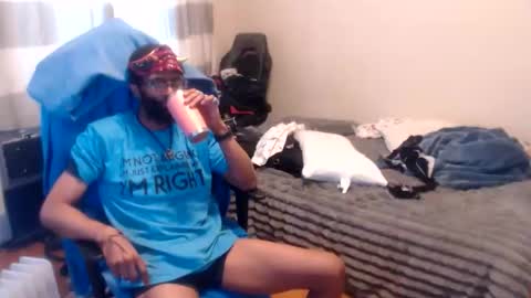 Snapshot of disr3sp3ctfully_dipp3d chatting on 03-25-26, 02:01 Your Best Worst Nightmare online show from 03-25-26, 02:01