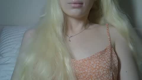 DitaMilton online show from 01-08-26, 07:16