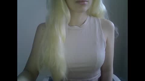 DitaMilton online show from 01-10-26, 12:07