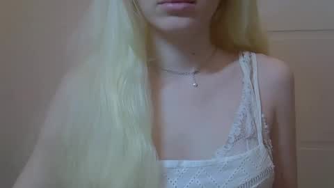 DitaMilton online show from 02-02-26, 07:34