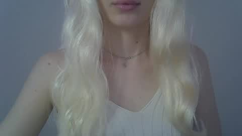 DitaMilton online show from 02-03-26, 01:38