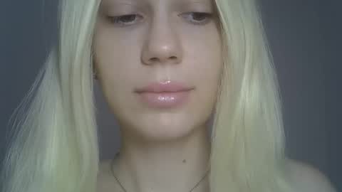 Snapshot of ditamilton chatting on 04-03-26, 11:08 DitaMilton online show from 04-03-26, 11:08
