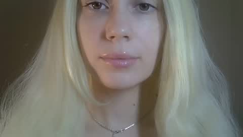 Snapshot of ditamilton chatting on 05-05-26, 08:50 DitaMilton online show from 05-05-26, 08:50