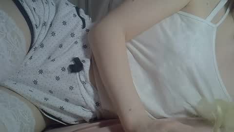 Snapshot of ditamilton chatting on 05-11-26, 04:04 DitaMilton online show from 05-11-26, 04:04