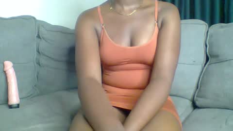 queen kinky online show from 04-13-26, 10:15
