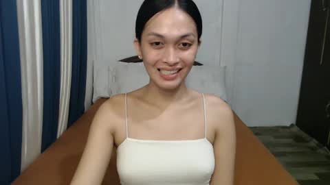 DIVINA online show from 01-17-25, 03:53