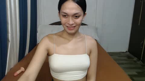 DIVINA online show from 02-01-25, 02:34