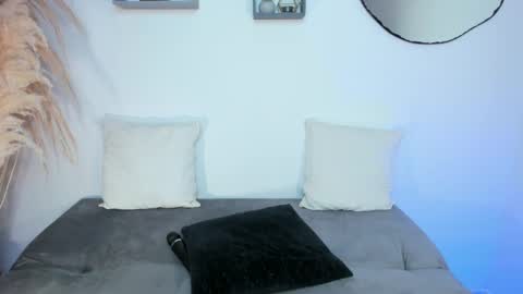 Snapshot of divine_amy chatting on 02-26-25, 07:27 Amy online show from 02-26-25, 07:27