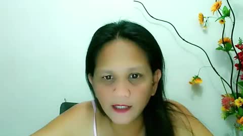 Snapshot of divinegrace10 chatting on 01-31-25, 10:10     Divine Grace Close To Your Hear online show from 01-31-25, 10:10