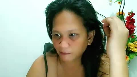 Snapshot of divinegrace10 chatting on 02-04-25, 12:29     Divine Grace Close To Your Hear online show from 02-04-25, 12:29