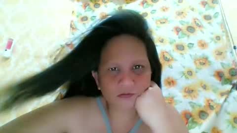 Snapshot of divinegrace10 chatting on 10-25-25, 02:41     Divine Grace Close To Your Hear online show from 10-25-25, 02:41