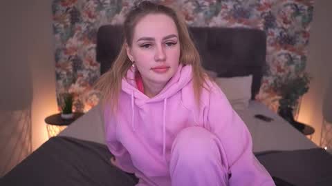 DivineJasss online show from 01-18-26, 06:50