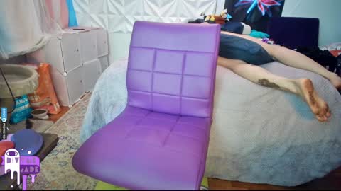 Snapshot of divynejade chatting on 12-11-24, 03:24 Jade Divyne online show from 12-11-24, 03:24