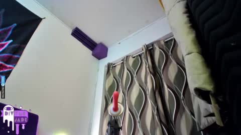 Snapshot of divynejade chatting on 02-20-25, 10:16 Jade Divyne online show from 02-20-25, 10:16