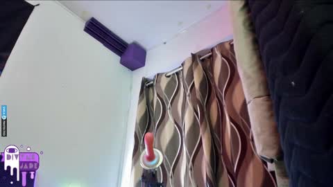 Snapshot of divynejade chatting on 03-02-25, 02:32 Jade Divyne online show from 03-02-25, 02:32