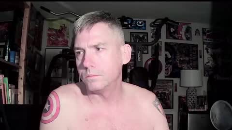 dix_handley_50 online show from 10-05-25, 11:52