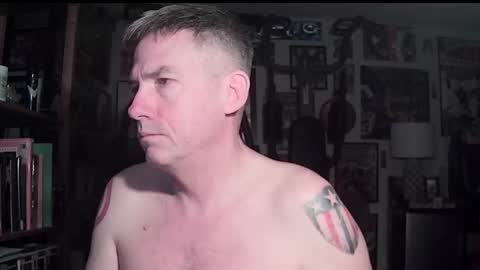 dix_handley_50 online show from 01-07-26, 11:34