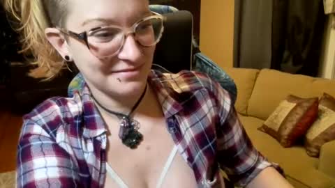 dixie_comanche online show from 01-13-25, 07:11