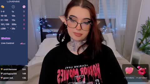 dixipixi_ online show from 01-11-25, 11:45