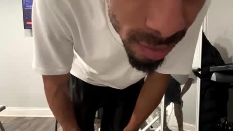 Snapshot of dixkzilla chatting on 10-24-25, 08:27 dixkzilla online show from 10-24-25, 08:27