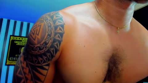 Snapshot of dixon_ray_ chatting on 12-15-24, 06:29 Dixon online show from 12-15-24, 06:29