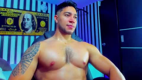 Snapshot of dixon_ray_ chatting on 12-30-24, 01:26 Dixon online show from 12-30-24, 01:26