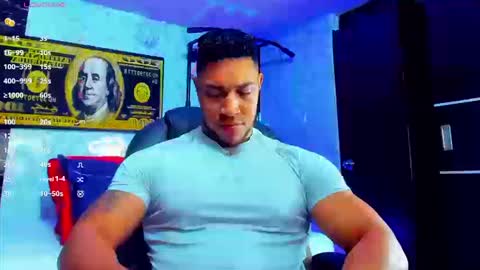 Snapshot of dixon_ray_ chatting on 09-20-25, 01:06 Dixon online show from 09-20-25, 01:06