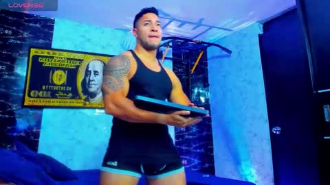 Snapshot of dixon_ray_ chatting on 10-14-25, 12:55 Dixon online show from 10-14-25, 12:55