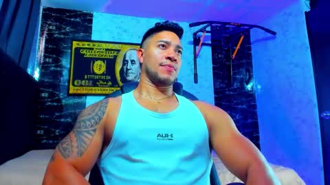 Snapshot of dixon_ray_ chatting on 11-02-25, 09:39 Dixon online show from 11-02-25, 09:39