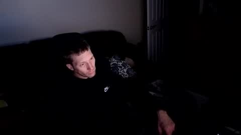 Snapshot of dizzyash chatting on 03-19-26, 11:14 Hansel and Gretle online show from 03-19-26, 11:14