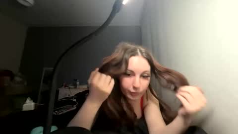 dizzydollyy online show from 05-13-26, 02:25
